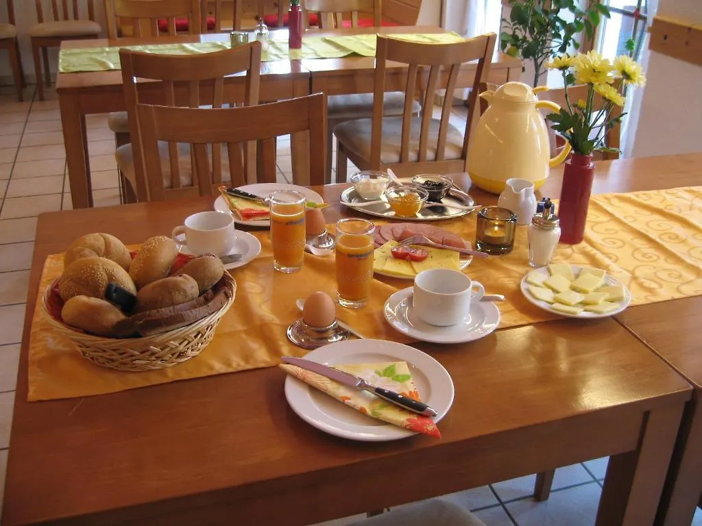 Gastehaus Haibach Apartment Schonberg