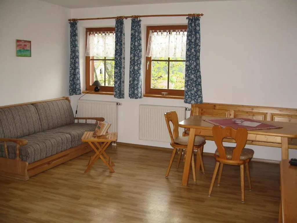 Gastehaus Haibach Apartment Schonberg